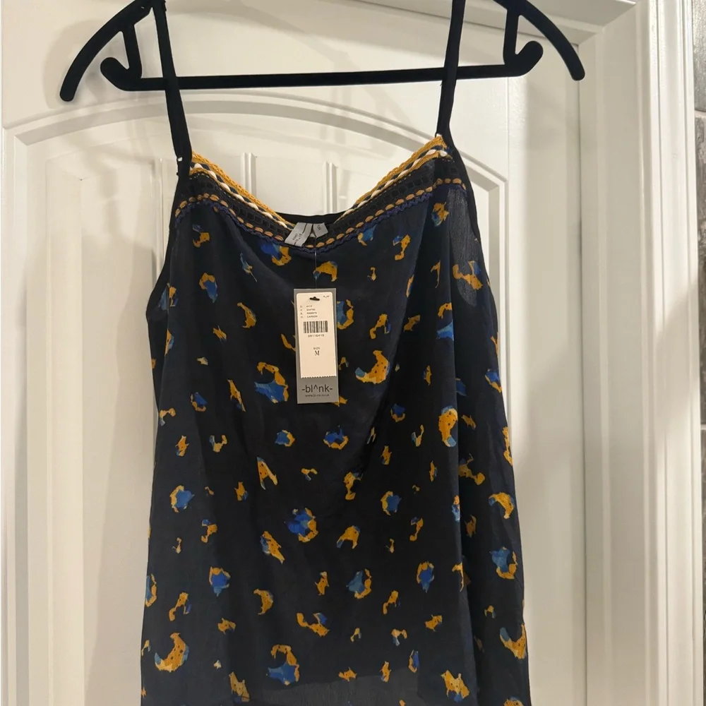 NWT Blnk Areena Camisole tank, size M - Picture 3 of 5
